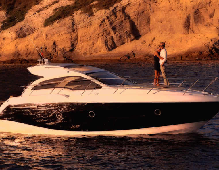 Sessa Marine C36 Magna Aqua: Viva momentos únicos